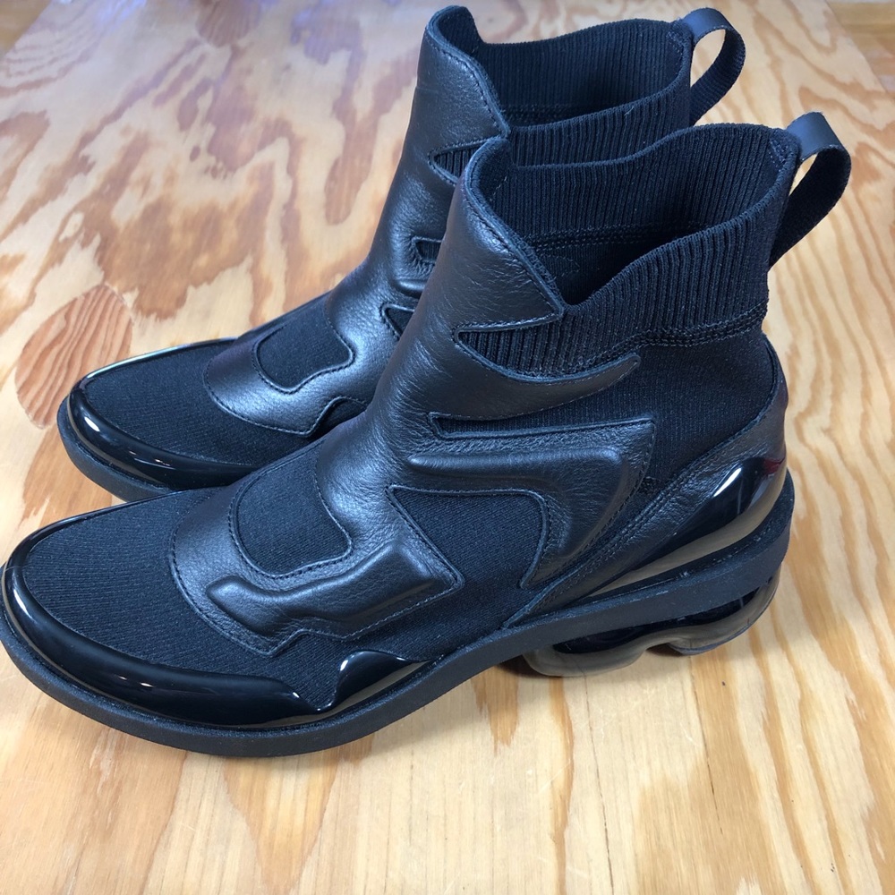 Nike Vapor Max Light II